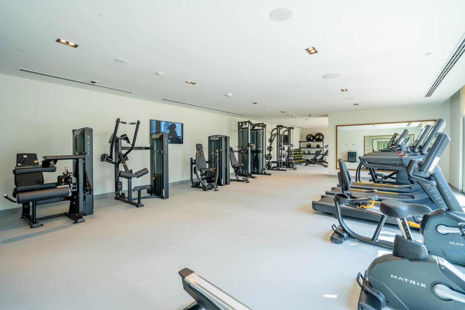 شقة Guestready - Luxurious With Burj Khalifa View دبي