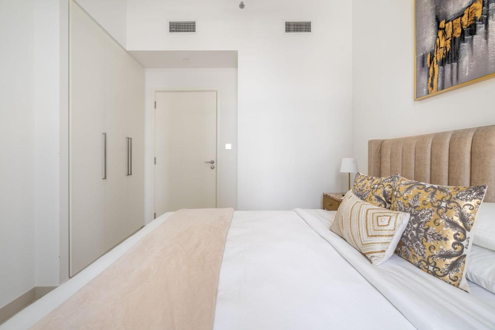 شقة Guestready - Luxurious With Burj Khalifa View