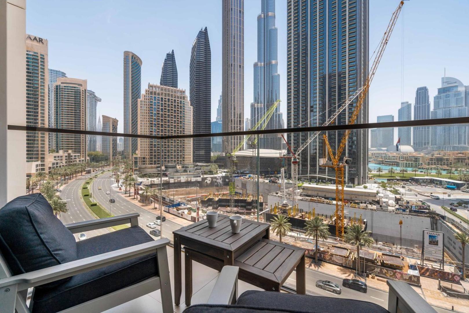 شقة Guestready - Luxurious With Burj Khalifa View